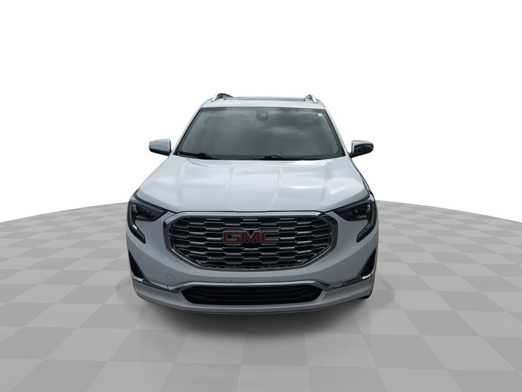 Used 2019 GMC Terrain Denali w/ Driver Alert Pkg II & Panoramic Moon FWD Denali