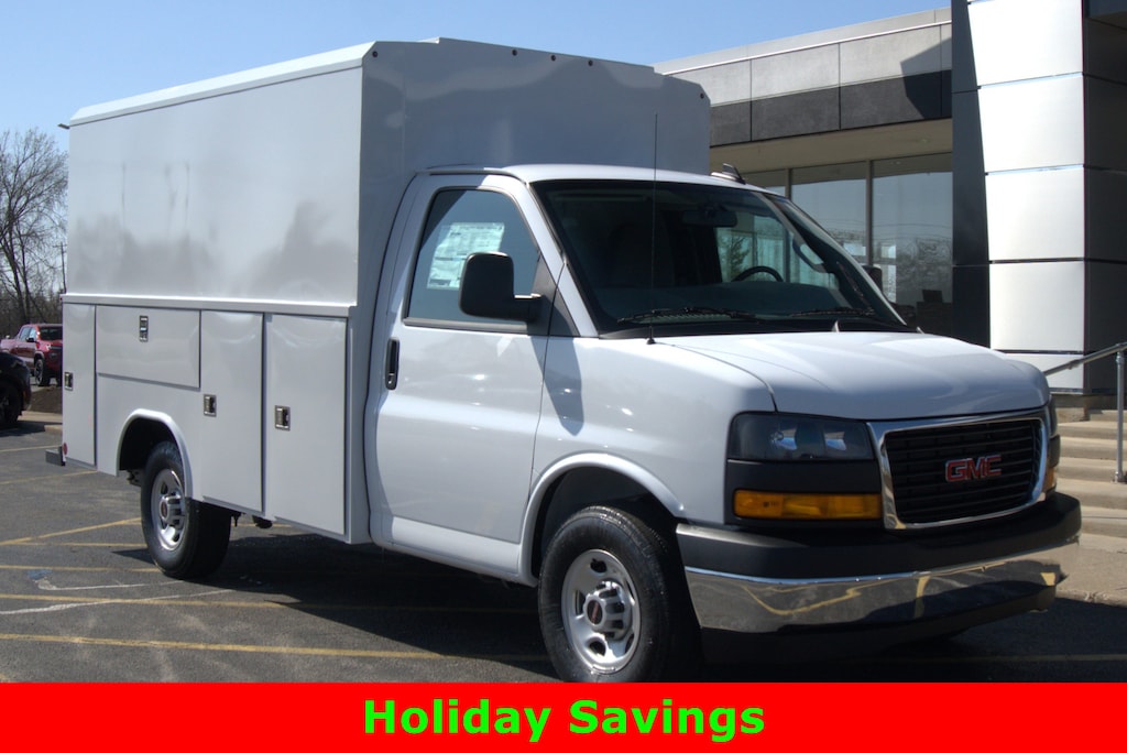 New 2025 GMC Savana Commercial Cutaway w/ Reading Aluminum CSV with Latchmatic and Tow Pk Van