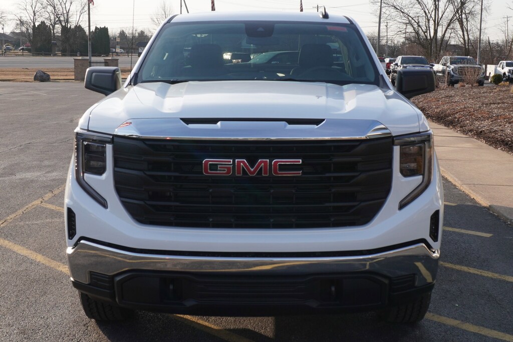 New 2025 GMC Sierra 1500 Pro 4WD Reg Cab 140 Pro