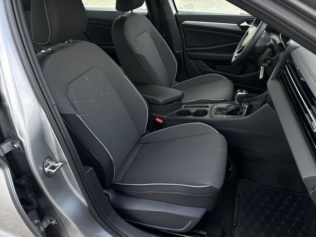 2026 Volkswagen Jetta Sport - Photo 27