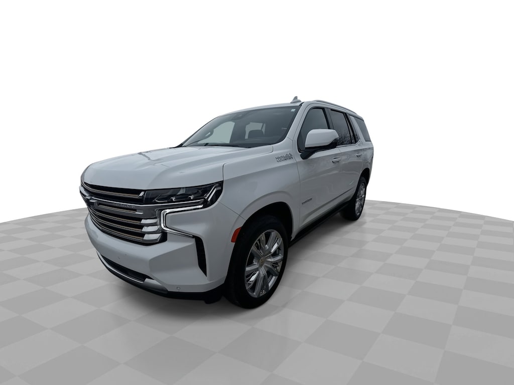 Used 2024 Chevrolet Tahoe High Country 4WD w/ 22s & Panoramic Moon 4WD High Country