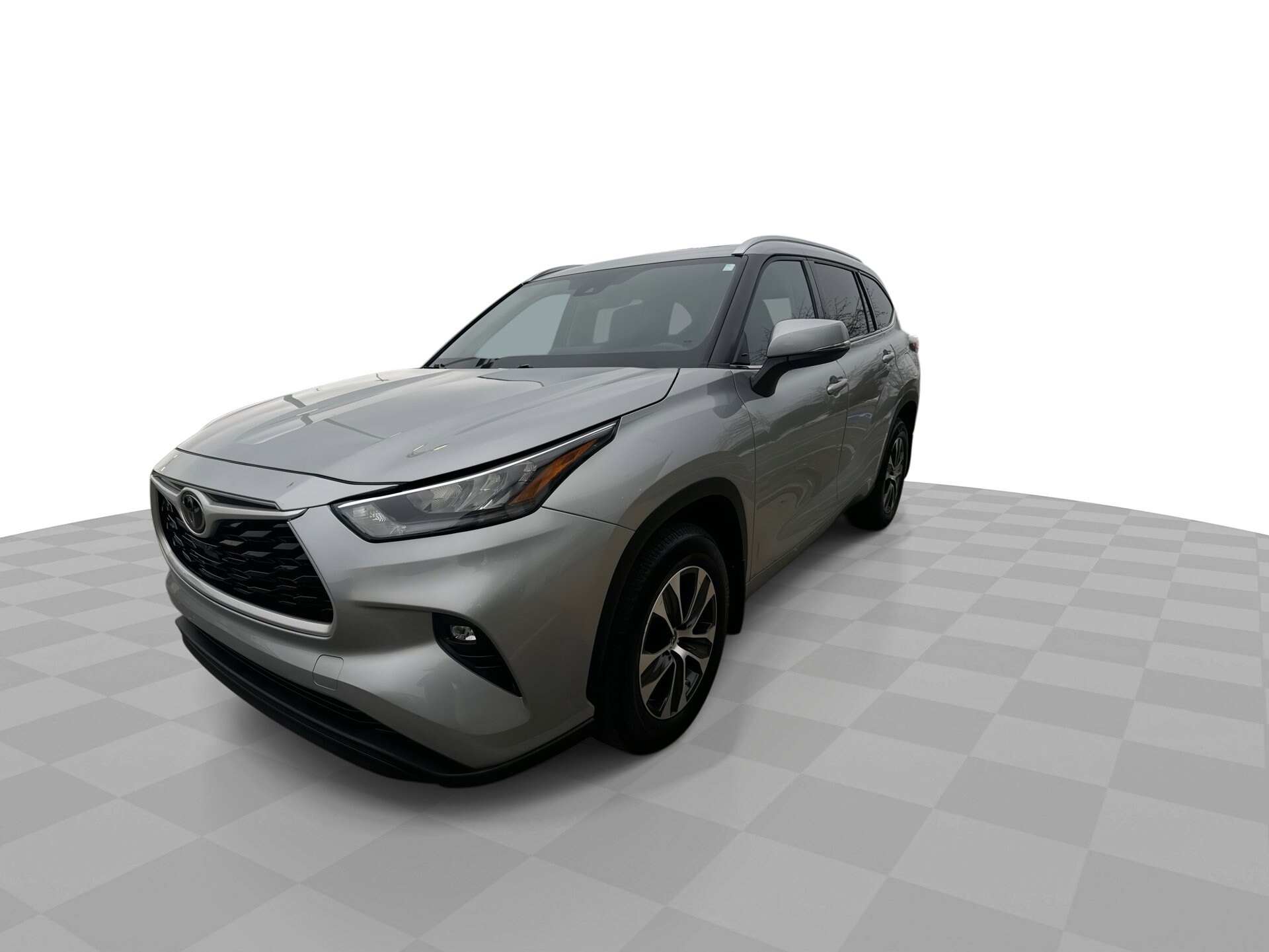 2020 Toyota Highlander XLE photo 4