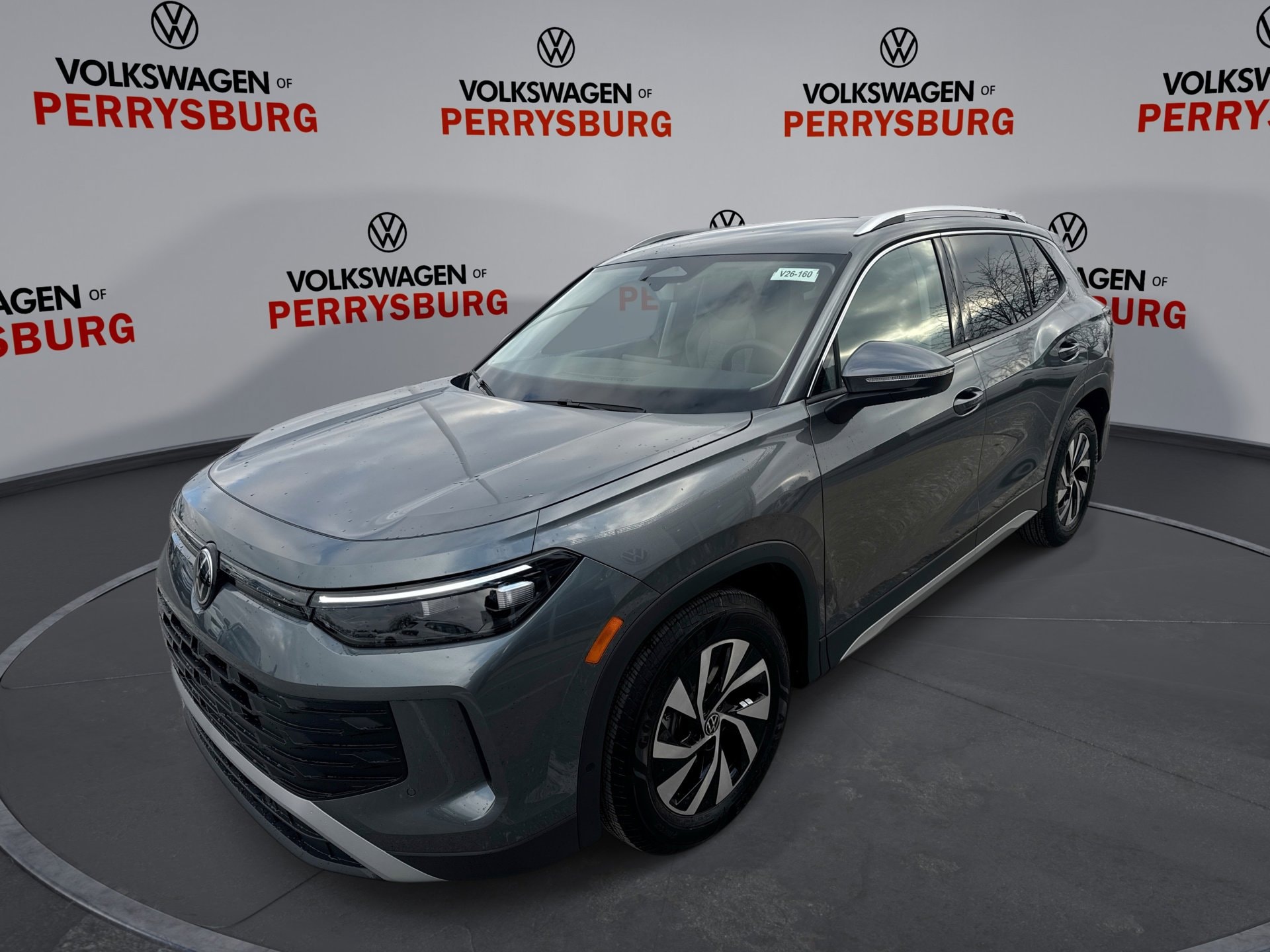 2026 Volkswagen Tiguan S's photo