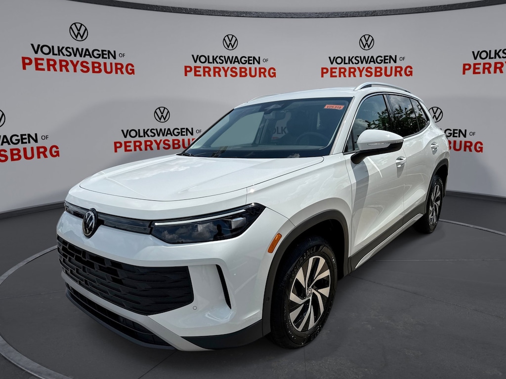 New 2025 Volkswagen Tiguan S AWD S AWD