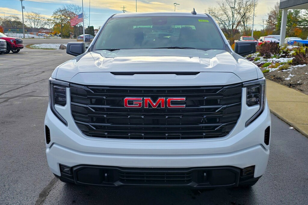 New 2026 GMC Sierra 1500 Elevation 4WD Crew Cab 147 Elevation w/3SB