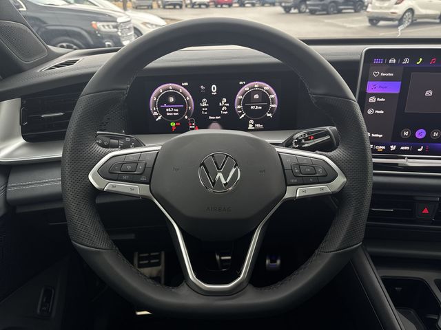 2026 Volkswagen Tiguan SE R-LINE BLACK - Photo 18