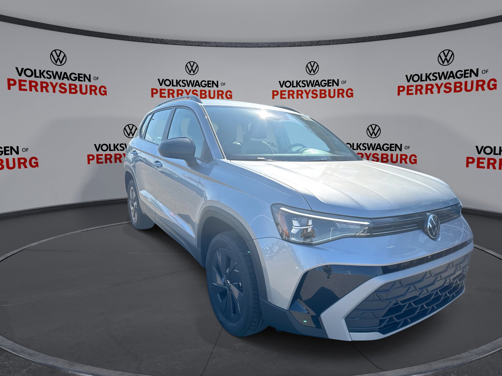 2025 Volkswagen Taos S photo 2