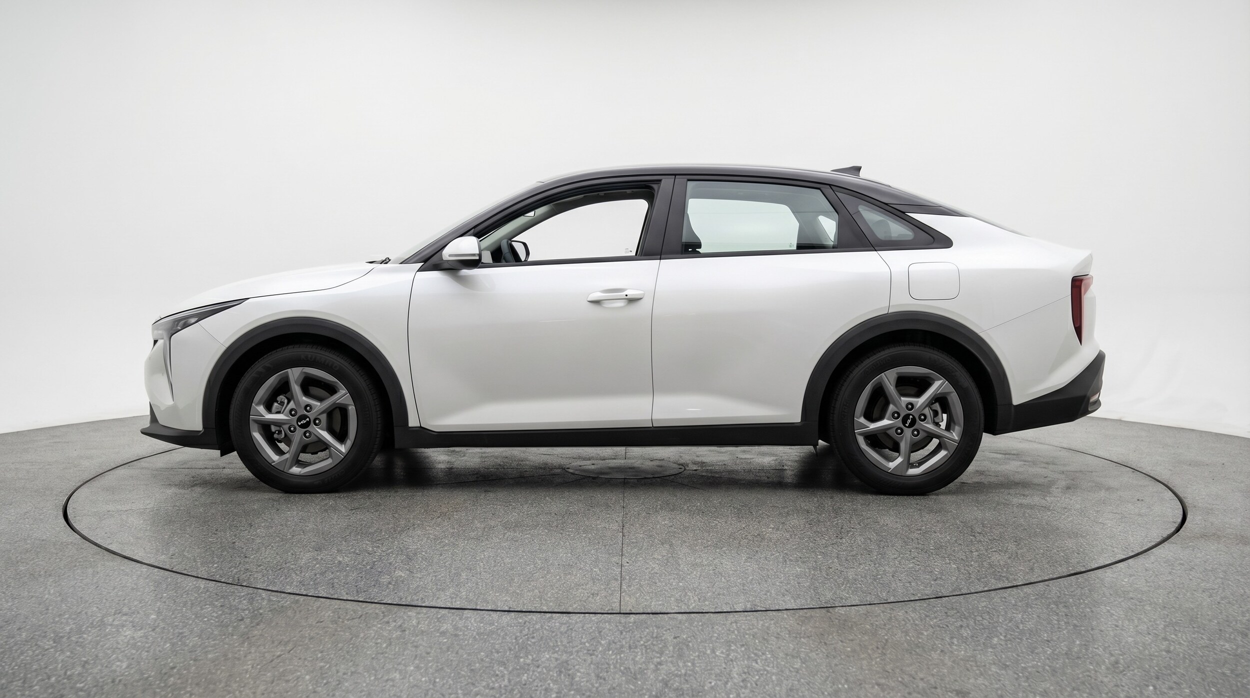 Thumbnail: 2025 Kia K4 - 4