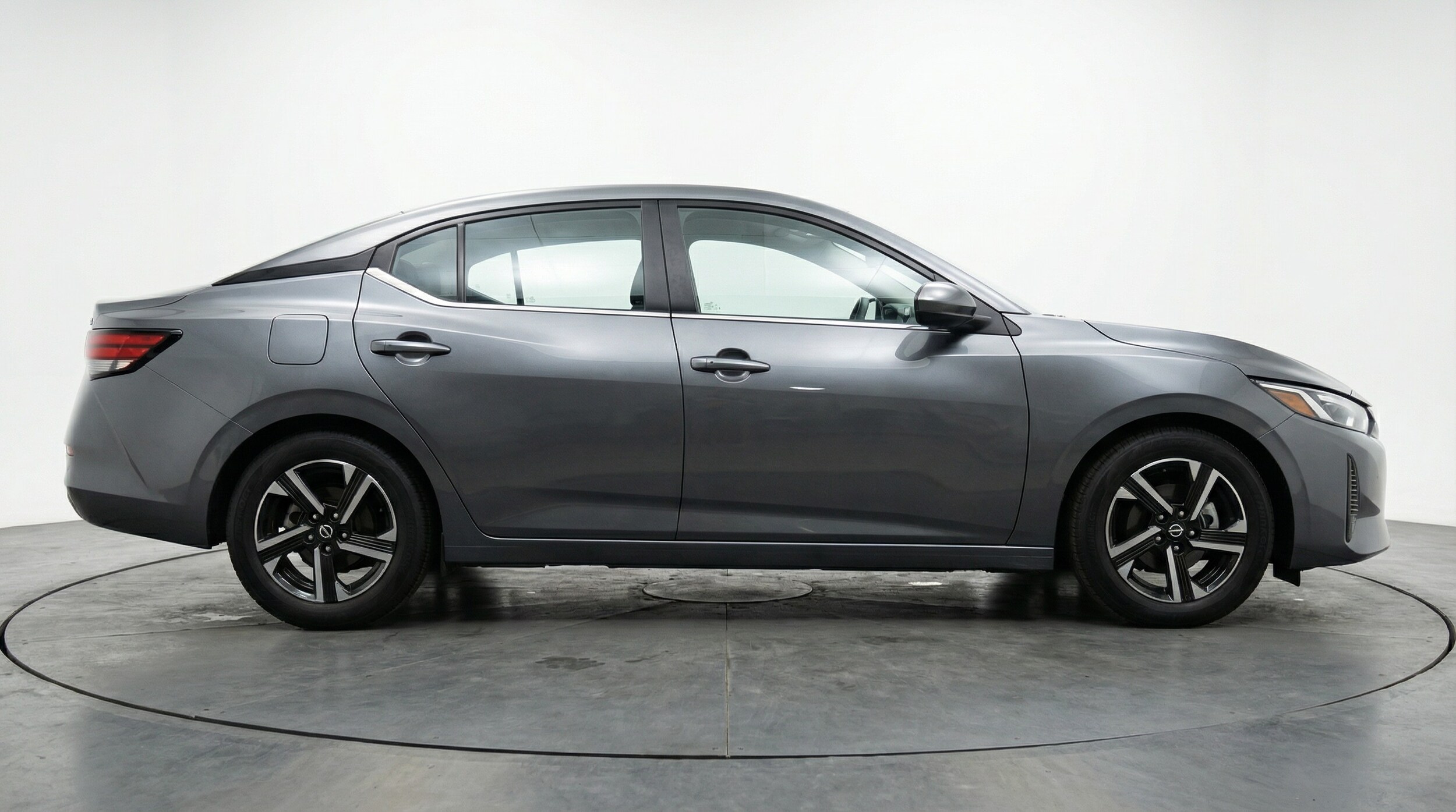 Thumbnail: 2025 Nissan Sentra - 8