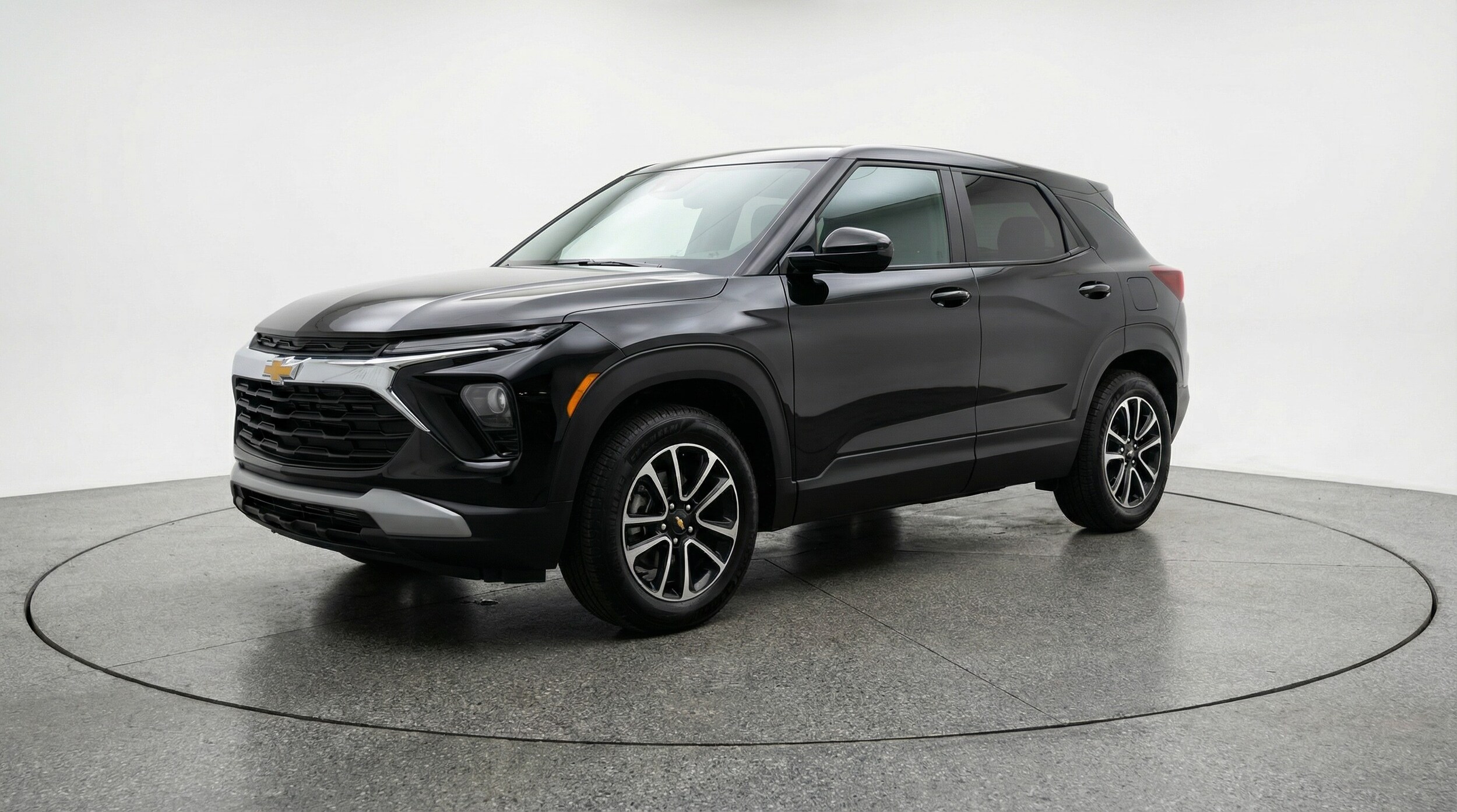 Thumbnail: 2025 Chevrolet TrailBlazer - 3