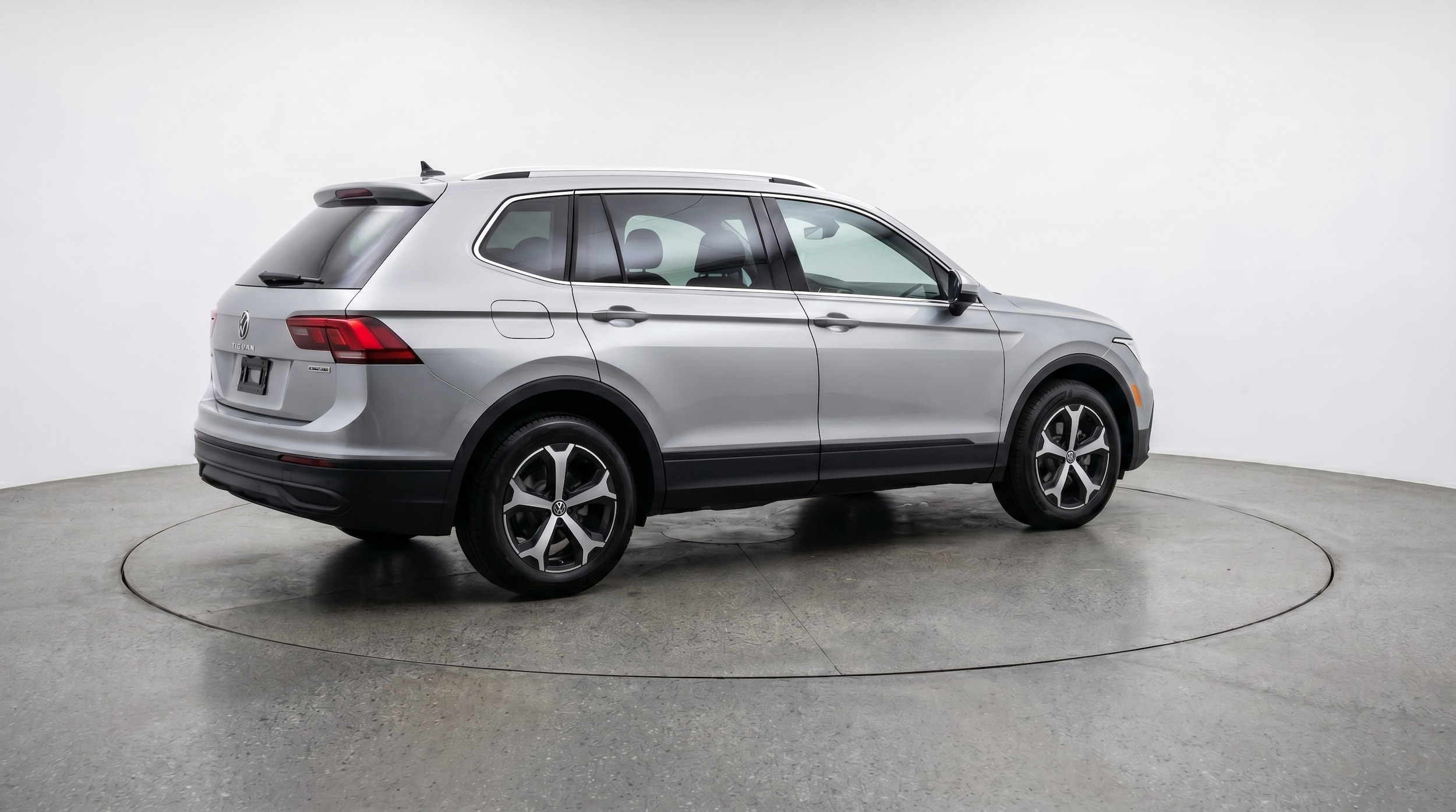 Thumbnail: 2026 Volkswagen Tiguan - 7