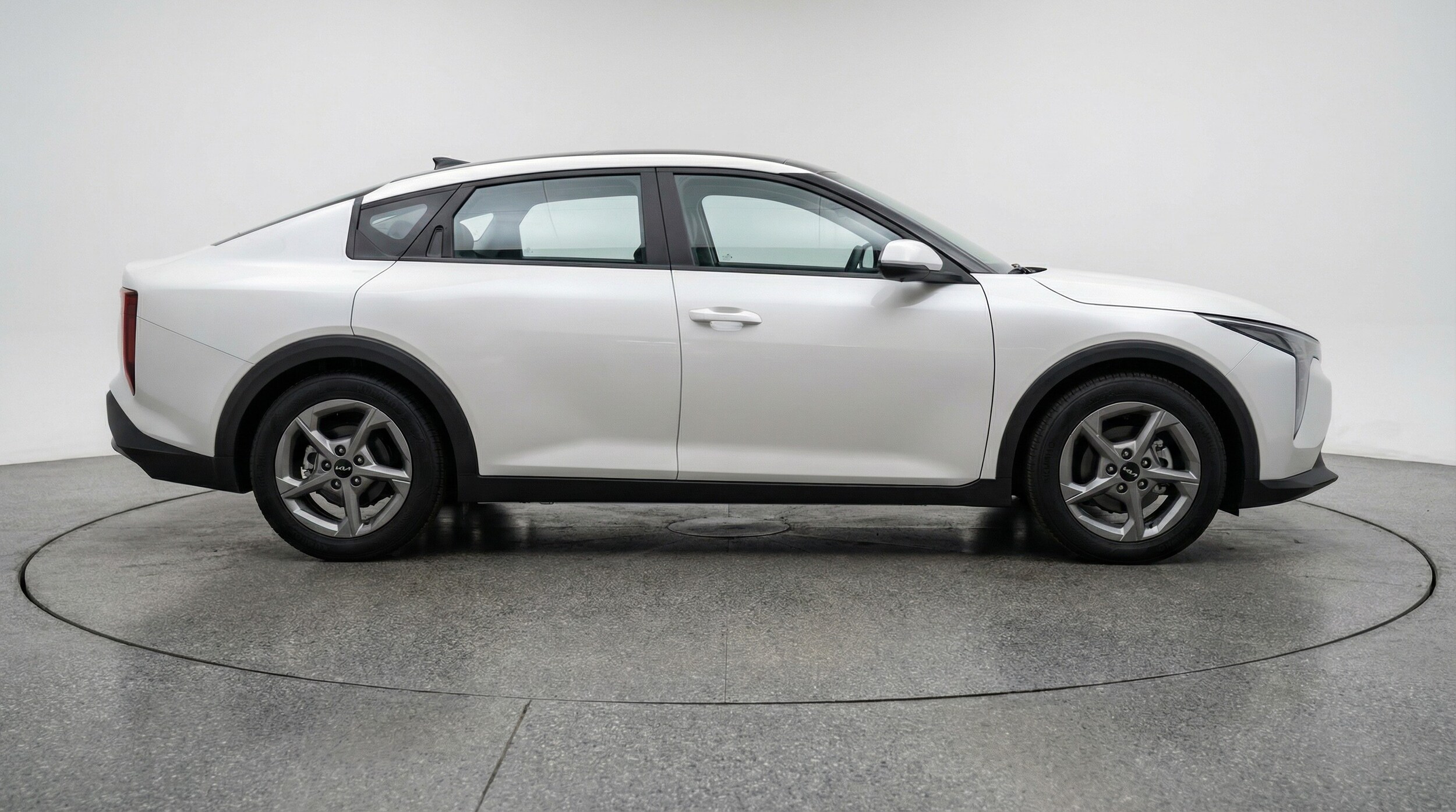 Thumbnail: 2025 Kia K4 - 8