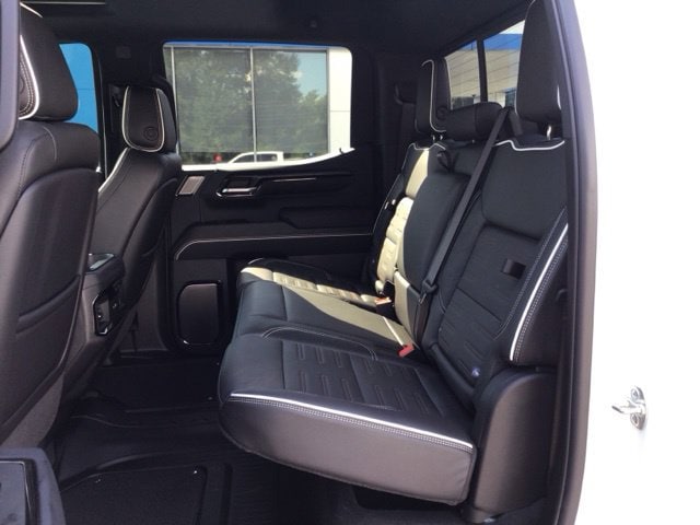 2026 GMC Sierra 1500 AT4X - Photo 21