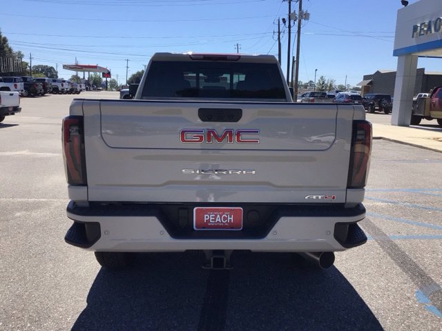 2026 GMC Sierra 2500HD AT4 - Photo 4