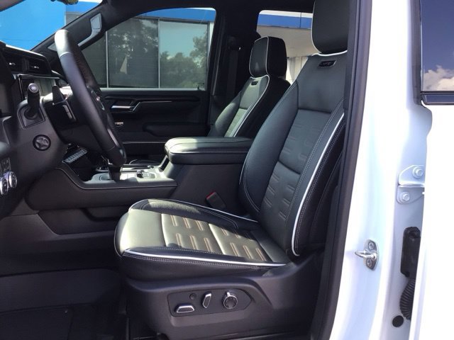 2026 GMC Sierra 1500 AT4X - Photo 11