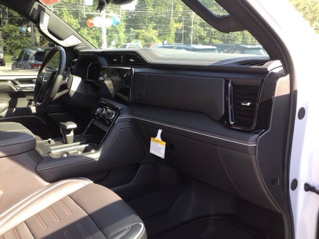 2026 GMC Sierra 1500 AT4X - Photo 28