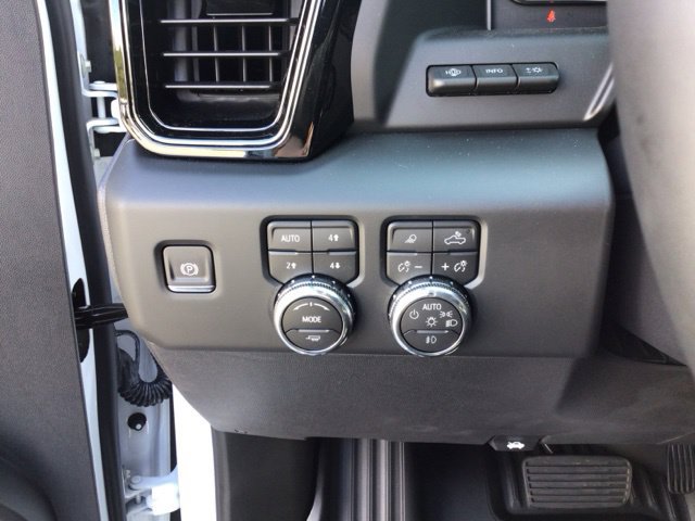 2026 GMC Sierra 1500 AT4X - Photo 13