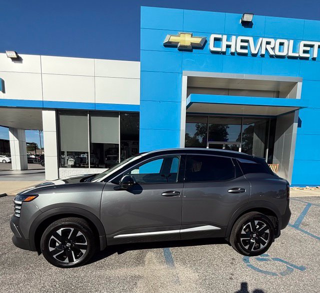 2025 Nissan Kicks