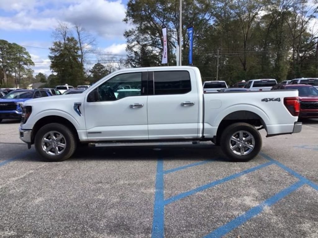 Used 2024 Ford F-150 XLT Truck SuperCrew Cab