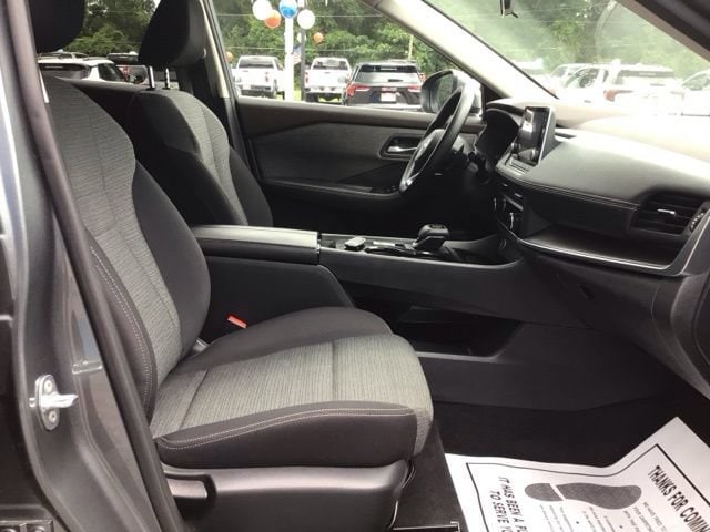 2023 Nissan Rogue SV - Photo 20