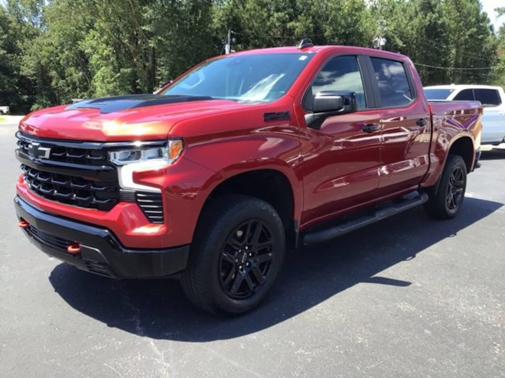 Used 2024 Chevrolet Silverado 1500 LT Trail Boss Truck Crew Cab