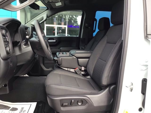 2026 Chevrolet Silverado 1500 Custom - Photo 8