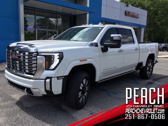 2024 GMC Sierra 4WD Crew Cab Standard Box Denali's photo