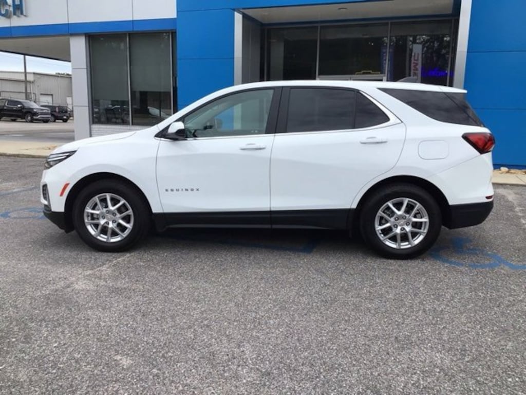 Used 2024 Chevrolet Equinox LT SUV