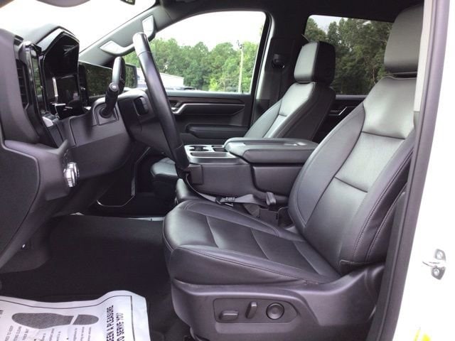 2024 GMC Sierra 1500 SLT - Photo 12