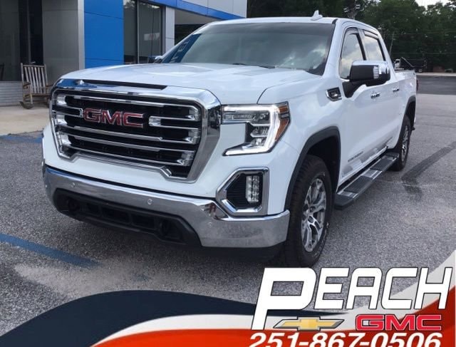 2021 GMC Sierra 4WD Crew Cab Short Box SLT's photo