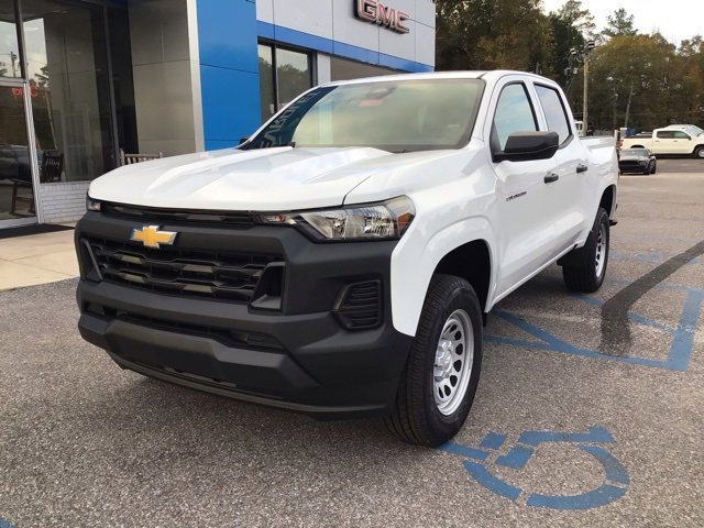 2026 Chevrolet Colorado Work Truck photo 2
