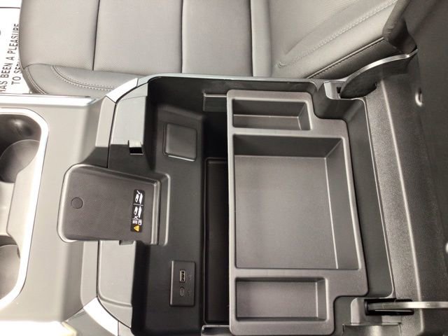 2026 Chevrolet Silverado 2500 HD LTZ - Photo 17