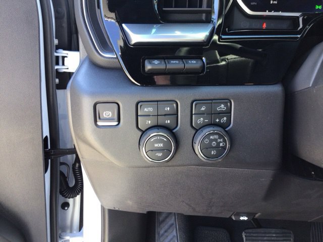 2026 Chevrolet Silverado 1500 High Country - Photo 13