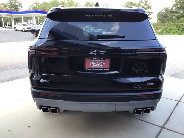2026 Chevrolet Traverse Z71 photo 3