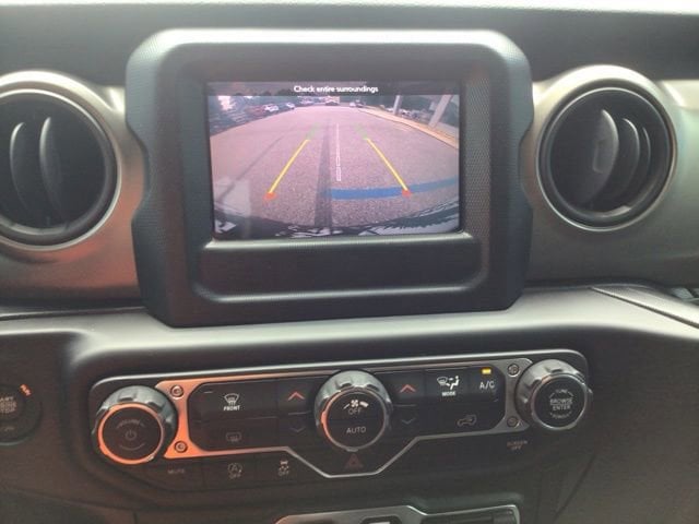 2021 Jeep Wrangler Sport S - Photo 20