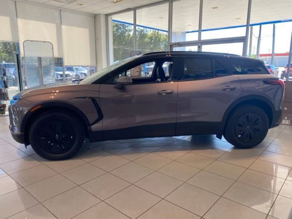 New 2025 Chevrolet Blazer EV LT SUV