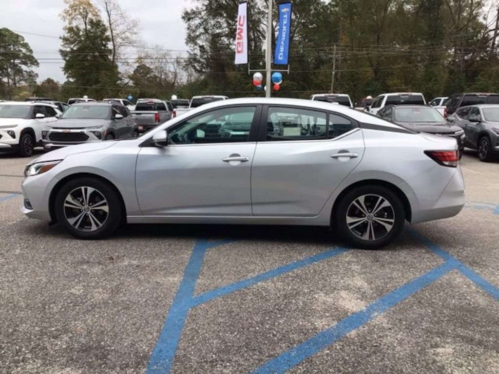 Used 2022 Nissan Sentra SV Sedan