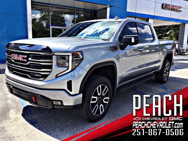 2025 GMC Sierra 1500 AT4