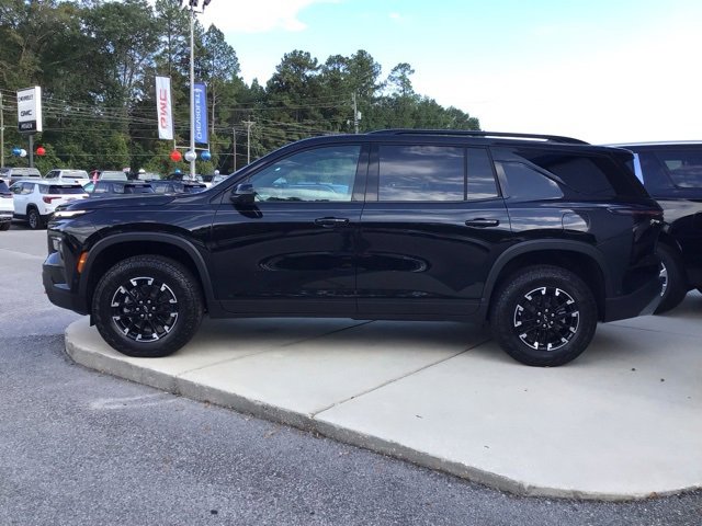 2026 Chevrolet Traverse Z71 photo 2
