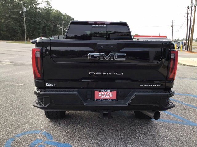 2026 Gmc Sierra 3500 HD Denali photo 3