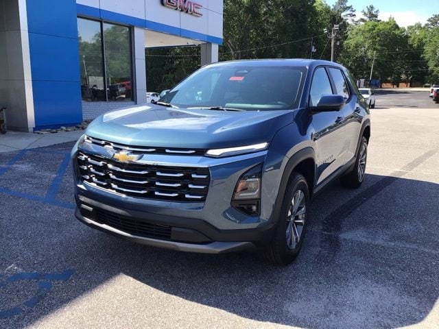 2026 Chevrolet Equinox LT - Photo 2