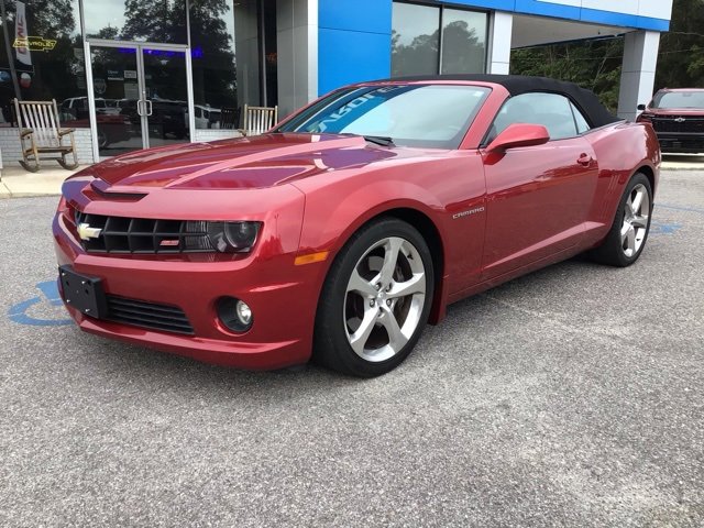 2013 Chevrolet Camaro SS photo 2