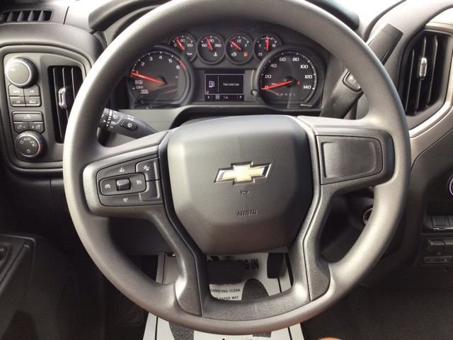 2026 Chevrolet Silverado 1500 Custom - Photo 13