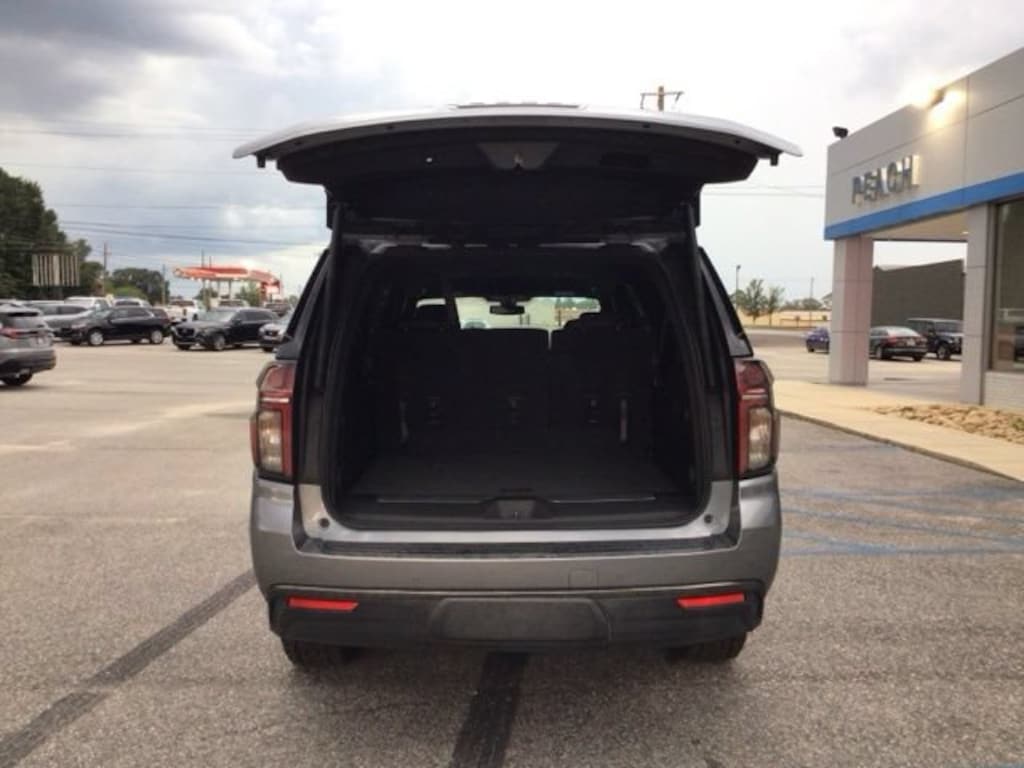 Used 2021 Chevrolet Suburban Z71 SUV