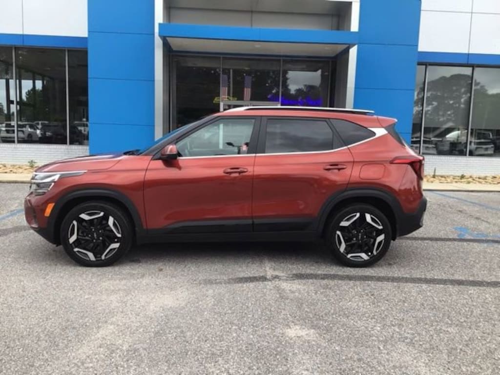 Used 2024 Kia Seltos SX SUV