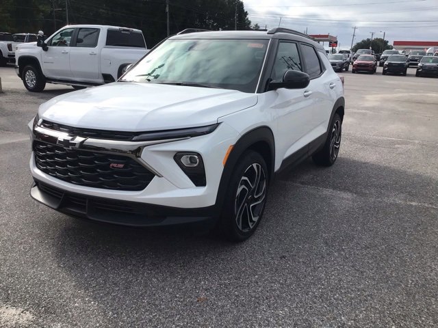 2026 Chevrolet Trailblazer RS photo 2