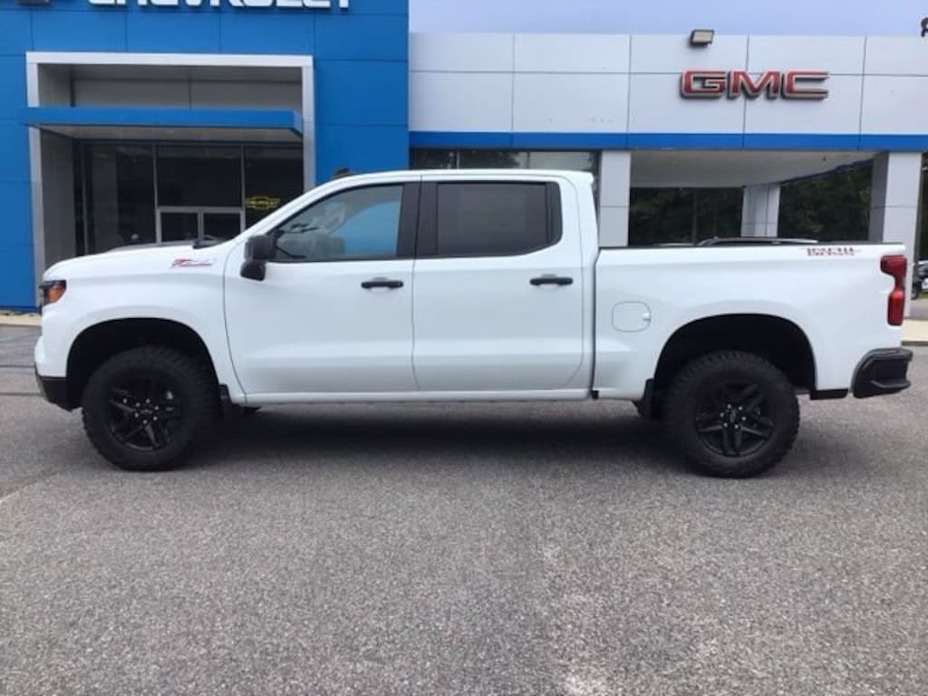 New 2026 Chevrolet Silverado 1500 Custom Trail Boss Truck