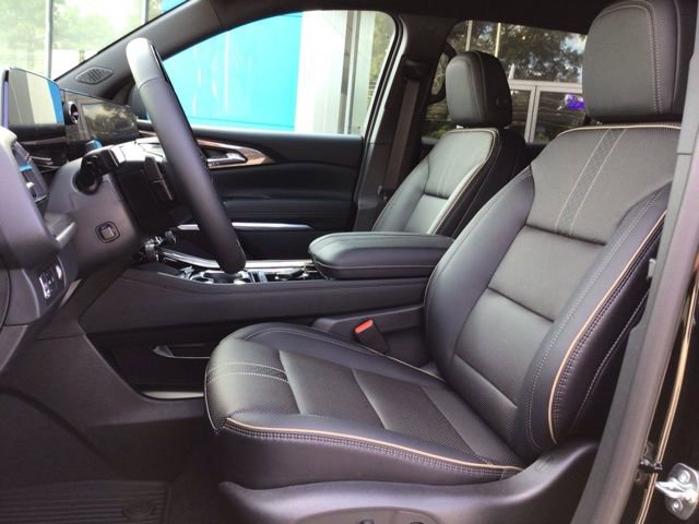 2026 Chevrolet Traverse High Country - Photo 12