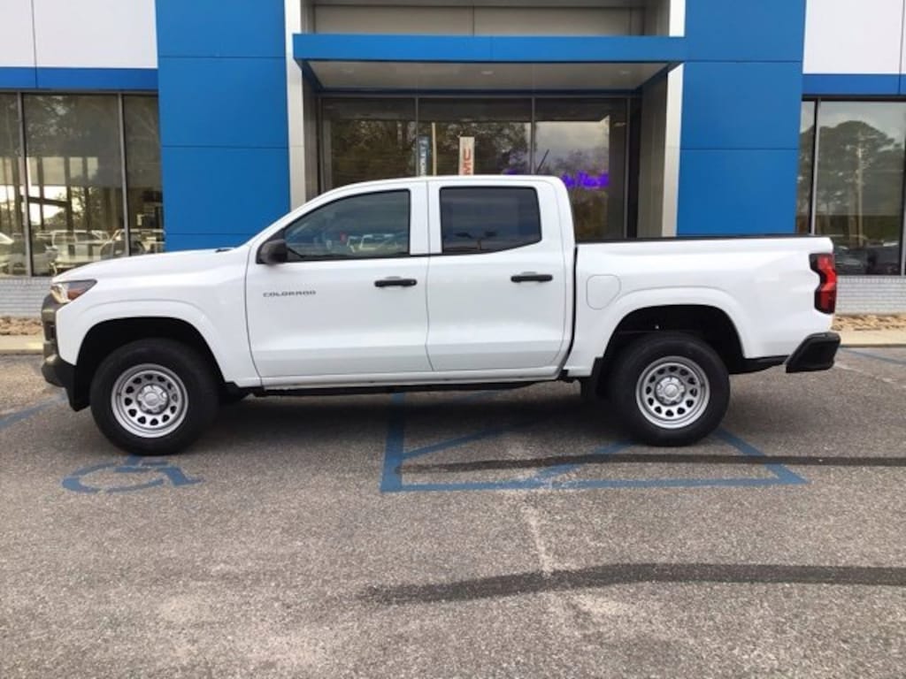 New 2026 Chevrolet Colorado WT Truck