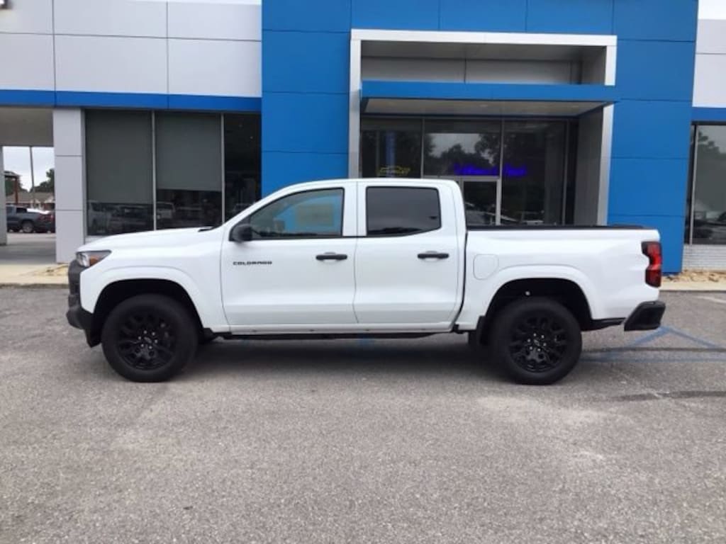 New 2026 Chevrolet Colorado WT Truck